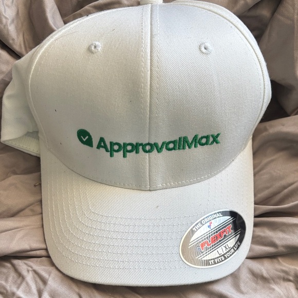 ApprovalMax White Flexfit Cap - Picture 3 of 8